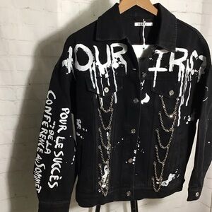 🌼OVERSIZED GOTHIC DENIM JACKET‎ . SIZE SMALL